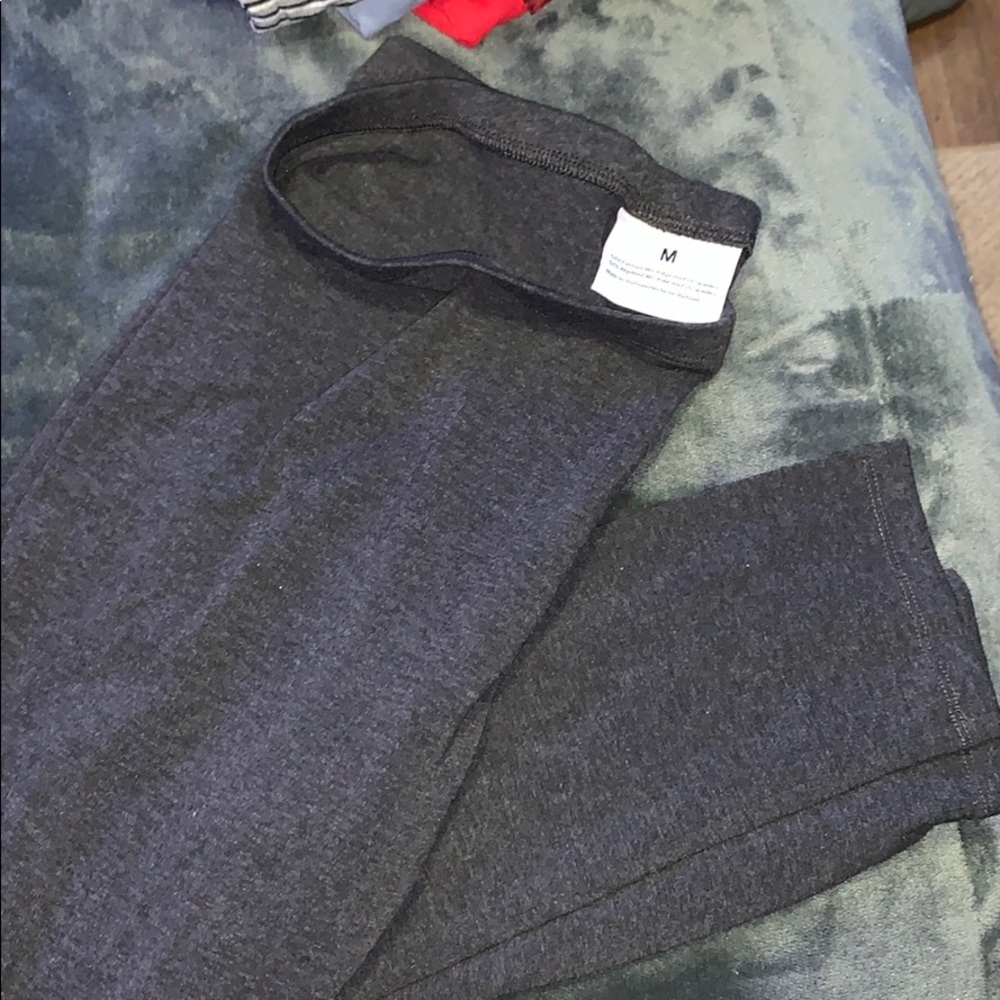 Grey leggings